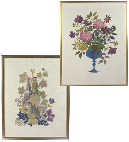 CLARA WAEVER/EVA ROSENSTAND. Textiltavlor 2 st. broderade stilleben. på auktion hos Höganäs Auktionsverk