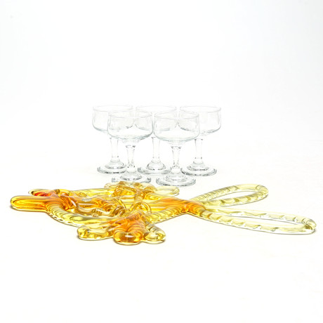 FISKDEKORATION, glas och GLAS, 5 st. på auktion hos Kalmar Auktionsverk