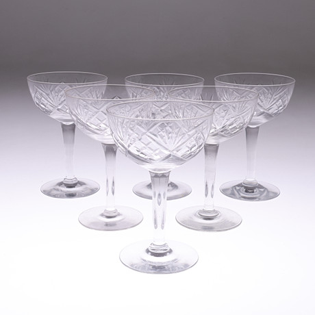 CHAMPAGNEKUPOR, 6st, glas, helgaslipning. på auktion hos Gomér & Andersson Linköping