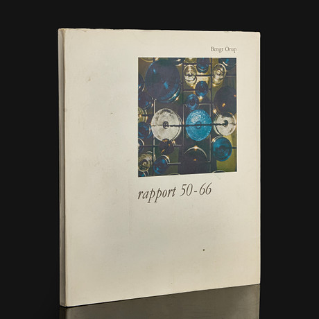 BENGT ORUP (1916-1996). "Rapport 50 -66", bibliofiluppglaga, nr 133 av 500 ex. Innehåller 8 signerade serigraf på auktion hos Crafoord Auktioner Stockholm