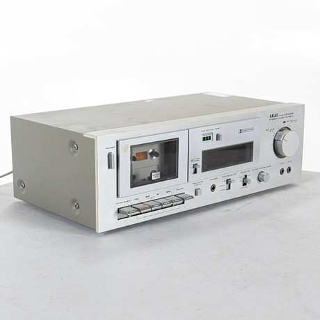 KASETTDÄCK, Akai CS-M02. på auktion hos Handelslagret Auktionsservice