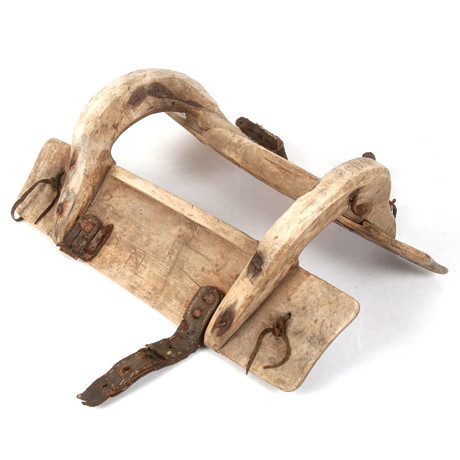 KLÖVJESADEL, allmoge, bomärkt, 1800-tal. på auktion hos Stadsauktion Sundsvall