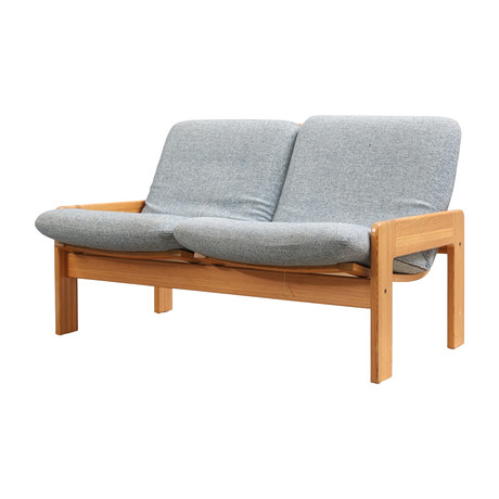 YNGVE EKSTRÖM. SOFFA, 2-sits, furu, Swedese, 1960-/70-tal. på auktion hos Gomér & Andersson Nyköping