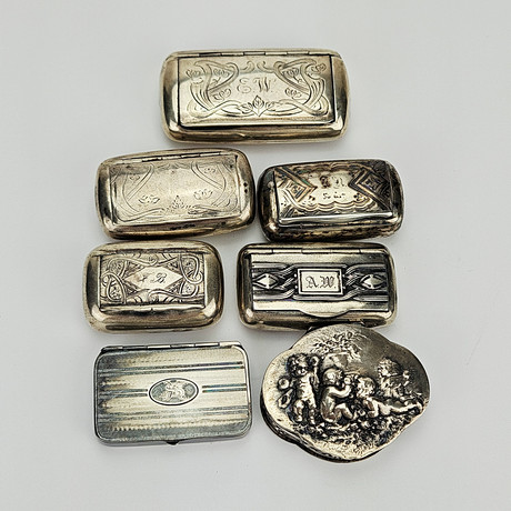 DOSOR, 7 st, silver, 1900-tal, vikt ca. 217 gram. på auktion hos Auktionshuset Thörner & Ek