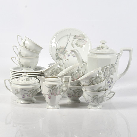 KAFFESERVIS, 39 delar, porslin, "Maria Björnbär", Rosenthal. på auktion hos Stadsauktion Sundsvall
