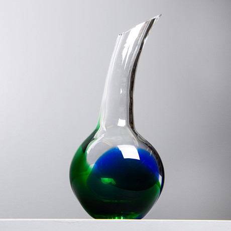 LARS SESTERVIK. Vas, glas, Lindshammar. på auktion hos Formstad Auktioner