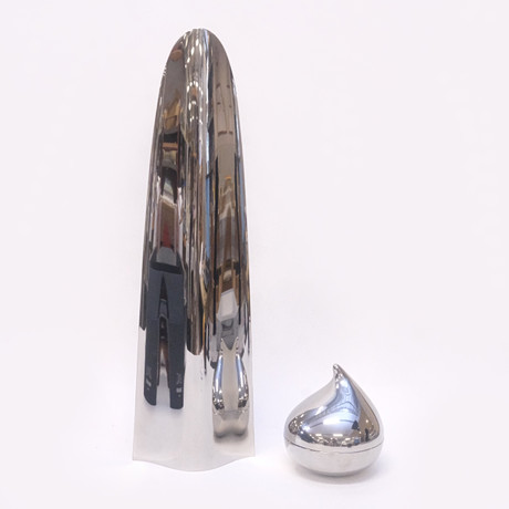 GEORG JENSEN. VAS OCH KONFEKTSKÅL. på auktion hos Björnssons Auktionskammare