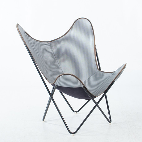 FLADDERMUSFÅTÖLJ, ”Butterfly Chair”, 1900-talets mitt/andra hälft. på auktion hos Laholms Auktionskammare
