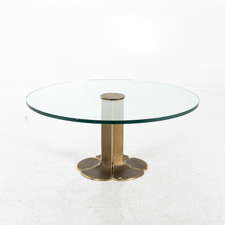 SOFFBORD, mässing med glasskiva, Frankrike, 1970-tal. på auktion hos Handelslagret Auktionsservice
