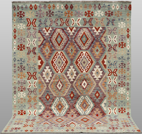 ORIENTMATTA. Kelim klassisk design, 244 x 179 cm. på auktion hos Gomér & Andersson Linköping