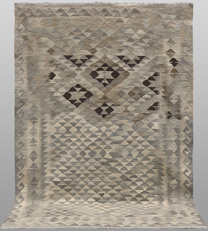 ORIENTMATTA. Kelim naturfärgad, 234 x 152 cm. på auktion hos Gomér & Andersson Linköping