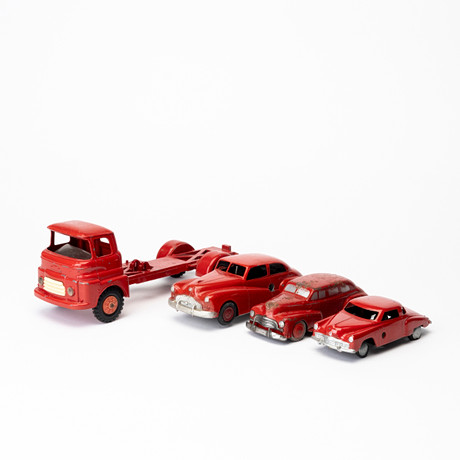 MODEL CAR, metal/plastic, Spot-On Morris 1100, Triang. Toys - Toys