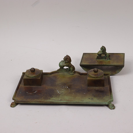 SKRIVBORDSSET, GAB, brons, 1930-tal. på auktion hos Markus Auktioner