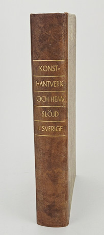 BOK, Konsthantverk och hemslöjd i Sverige 1930-1940, Almqvist & Wiksells Boktryckeri AB, Uppsala 1941. på auktion hos Auktionshuset Thörner & Ek