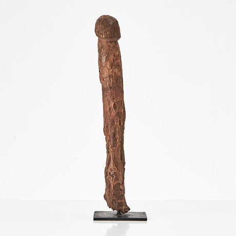 SKULPTUR, 1900-talets senare del eller 2000-tal. Sannolikt Benin. på auktion hos Stockholms Auktionsverk Magasin 5
