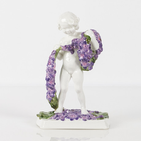 HJÖRDIS NORDIN-TENGBOM (1877-1969). FIGURIN, Rörstrand 1900-1907. på auktion hos Stockholms Auktionsverk Helsingborg