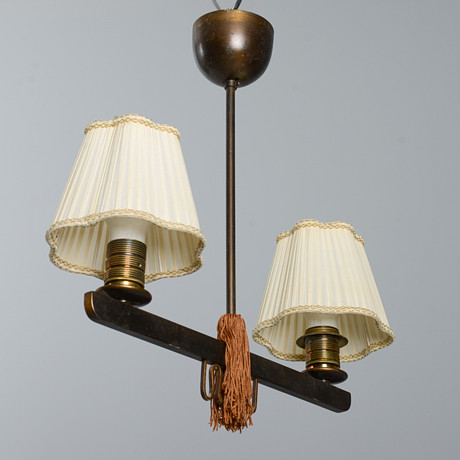TAKLAMPA, Swedish grace, 1920/30-tal. på auktion hos Formstad Auktioner