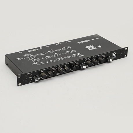 EFFEKTMODUL, Electro-Voice XEQ-3, electronic crossover. på auktion hos Crafoord Auktioner Malmö