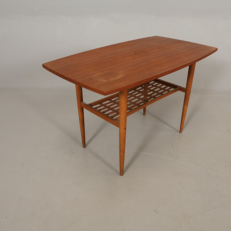 SOFFBORD teak 1900-talets mitt. på auktion hos Höörs Auktionshall
