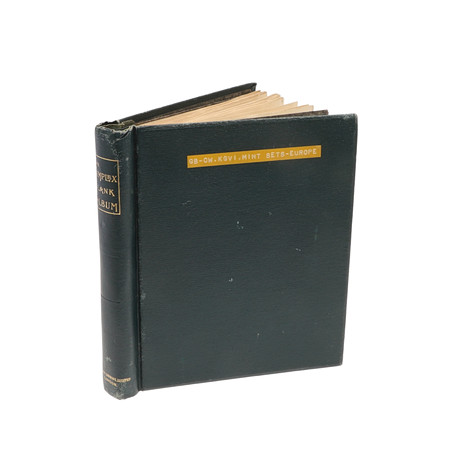 Stamps and books. China, silk stamp album. Coins, Medals & Stamps