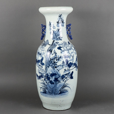 GOLVVAS, porslin, Kina, 1800/1900-tal. på auktion hos Karlstad Hammarö Auktionsverk