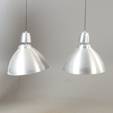 TAKLAMPOR, 1 par, metall, IKEA. på auktion hos Helsingborgs Auktionskammare