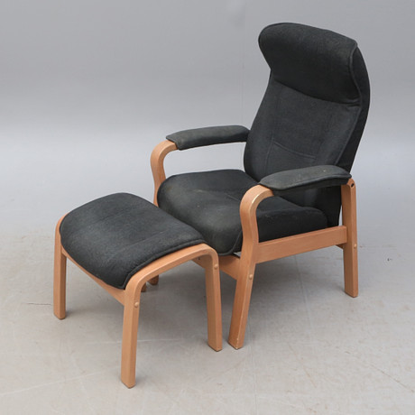FÅTÖLJ med FOTPALL, Comfort, Norway. på auktion hos Kalmar Auktionsverk