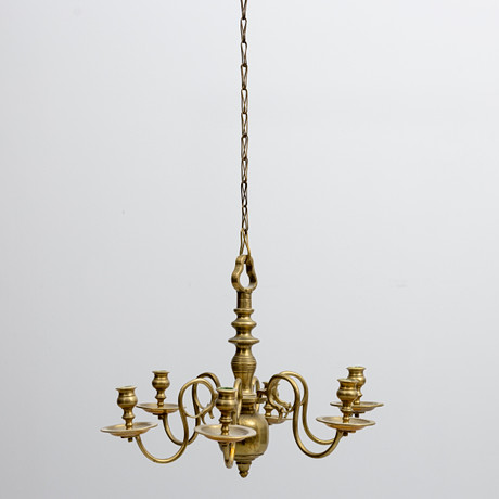MALMKRONA, barockstil, 1900-talets första hälft. Höjd ca 30 cm. på auktion hos Auktionshuset Kolonn