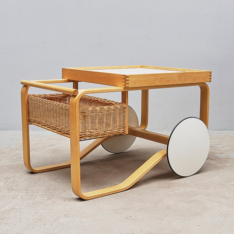 ALVAR AALTO. Serveringsvagn, Artek, modell 901. på auktion hos Metropol Auktioner