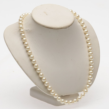 HALSBAND, silverlås från MEMA, 1900-talet. på auktion hos Örebro Stadsauktioner