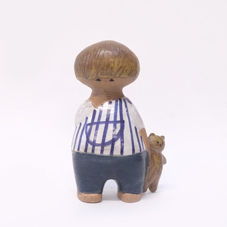 LISA LARSON. FIGURIN, "MALIN", GUSTAVSBERG. på auktion hos Björnssons Auktionskammare