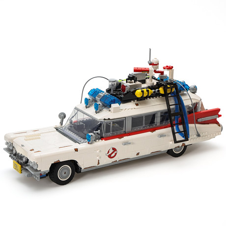 LEGO, Ghostbusters ECTO-1 10274. på auktion hos Auktionsmagasinet Vänersborg