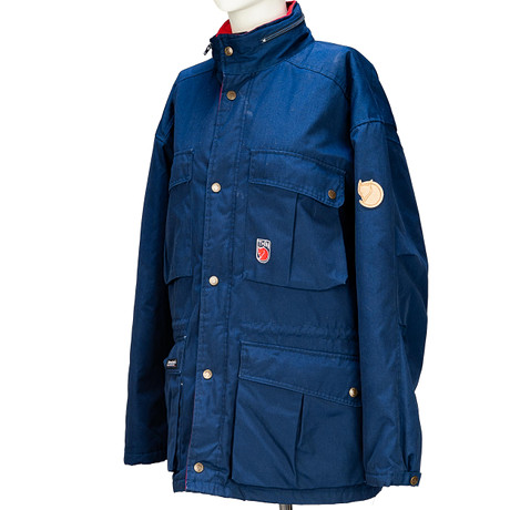 JACKA, Telemark-modell, Fjällräven, 1980-tal. på auktion hos Norrlands Auktionsverk