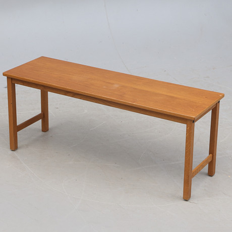 SIDEBOARD, trä. på auktion hos Kalmar Auktionsverk
