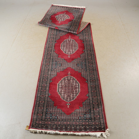 MATTA, orientalisk, galleri, 363 x 81 cm. på auktion hos Helsingborgs Auktionskammare