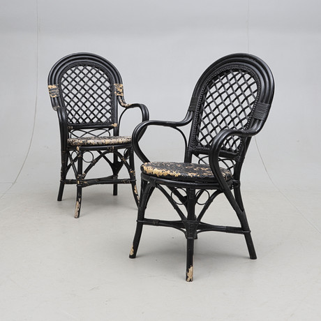 KORGSTOLAR, 2 st, bambu/rotting, 1900-tal. på auktion hos Gomér & Andersson Norrköping