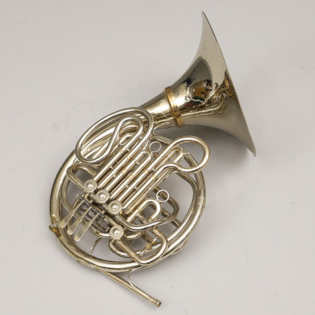 VALTHORN, Holton H179, Elkhorn, USA 1900-talets senare del. på auktion hos Crafoord Auktioner Malmö