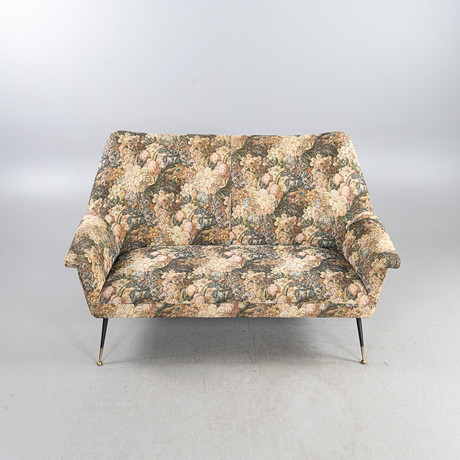 SOFFA, 1950-talets mitt, Italien. på auktion hos Stockholms Auktionsverk Helsingborg
