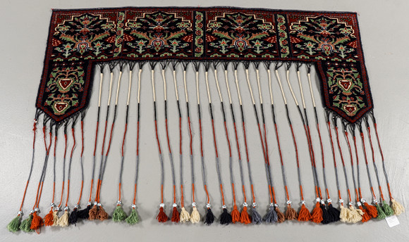 KAPUNUK, Turkmen, 144x99 cm. på auktion hos Karlstad Hammarö Auktionsverk