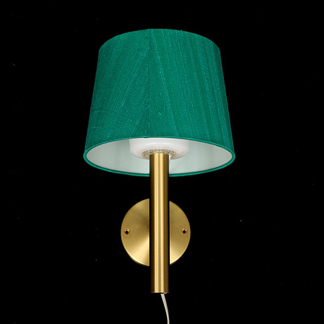 UNO & ÖSTEN KRISTIANSSON. VÄGGLAMPA, modell 4301, Luxus, Vittsjö. på auktion hos Crafoord Auktioner Malmö