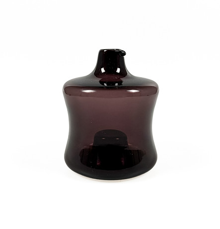 TIMO SARPANEVA. KANNA, glas, Iittala, signerad, Finland, 1960-tal. på auktion hos Auktionshuset STO Bohuslän