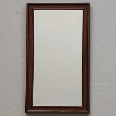 SPEGEL, mörkbetsat trä, fasettslipat glas, 1900-tal. på auktion hos Ekenbergs Auktioner
