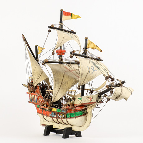 MODELLSKEPP Santa Maria 1492. på auktion hos Karlstad Hammarö Auktionsverk