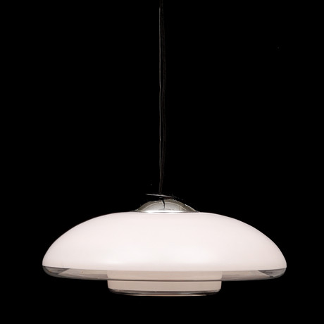VERNER PANTON. Taklampa, "VP Europa", Louis Poulsen. på auktion hos Crafoord Auktioner Malmö