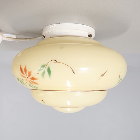 TAKLAMPA art deco 1930-40-tal. på auktion hos Höörs Auktionshall