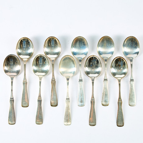 SKEDAR. Silver, "Uppsala", 10 st. på auktion hos Uppsala Auktionskammare