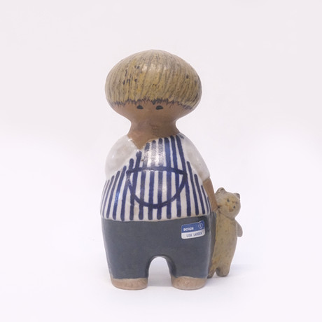 LISA LARSON. GUSTAVSBERG, FIGURIN " MALIN ". på auktion hos Björnssons Auktionskammare