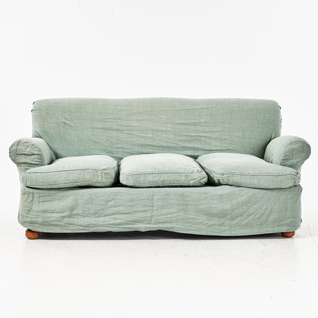 JOSEF FRANK. Soffa, modell 703, Firma Svenskt Tenn. på auktion hos Stockholms Auktionsverk Magasin 5