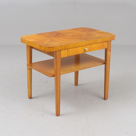 BORD, alm, Swedish modern, 1940-tal. på auktion hos RA Auktionsverket Norrköping