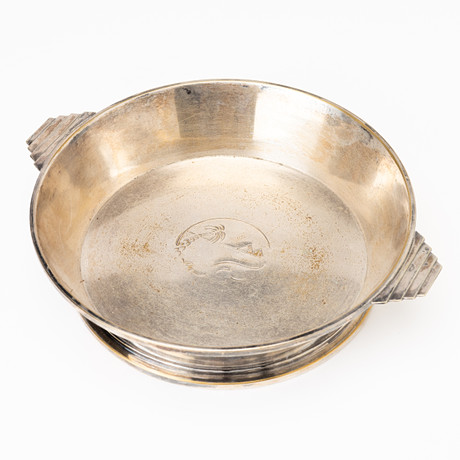 SKÅL, med grepp, nysilver, 1900-tal. på auktion hos Auktionshuset Kolonn